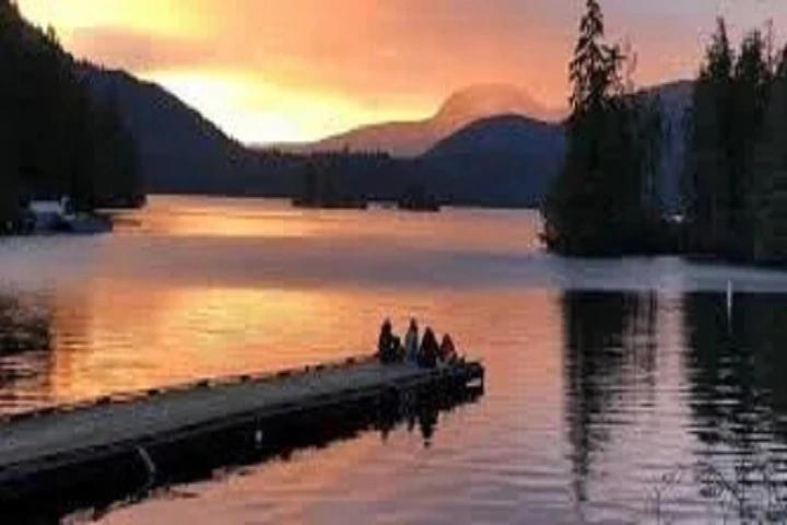 1-Day sunshine Coast Tour from Vancouver